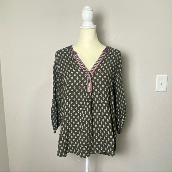 Angie Boho Casual Mixed Media Popover Roll Tab Sleeve Blouse Women's Size Small - Picture 7 of 15